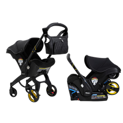 Black baby car seat and stroller combo on a white background.

Doona Infant Car Seat & Stroller - Midnight