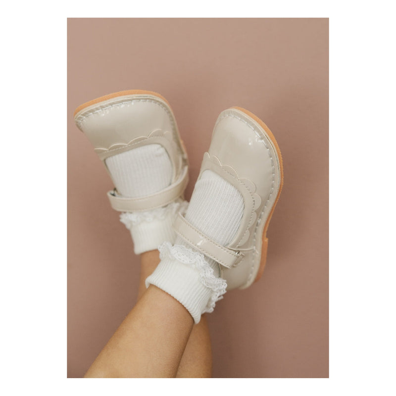 Violette Mary Jane - Patent Cream