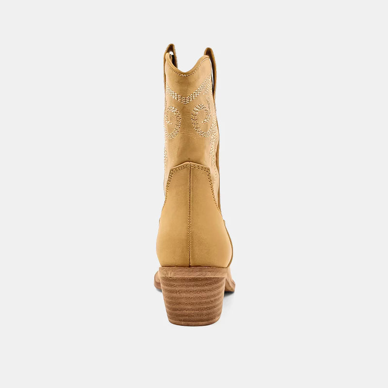 Zahara Cowgirl Boots - Natural